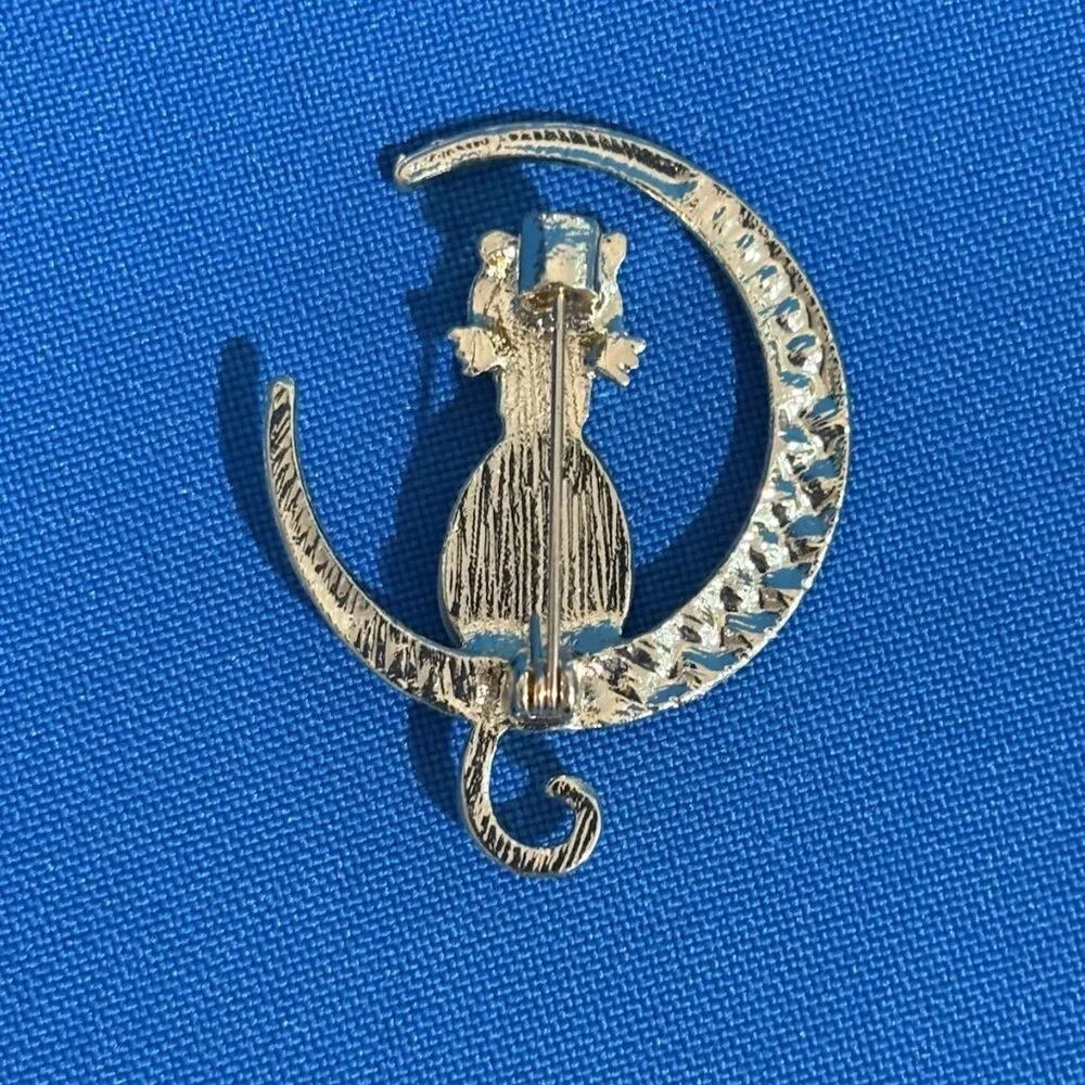 Cat Sitting On Moon Brooch Lapel Pin Gold Tone Rhinestones NEW